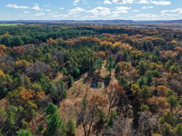 000 Highway 14, Spring Green, WI 53588