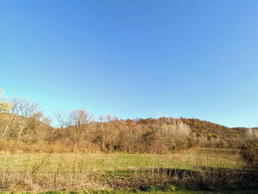 000 Millville Hollow Rd, Mount Hope, WI 53816 - Image #2