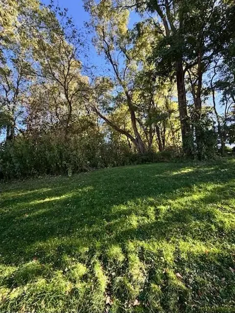 525 Horizon Street, Highland, WI 53543 - Image #2