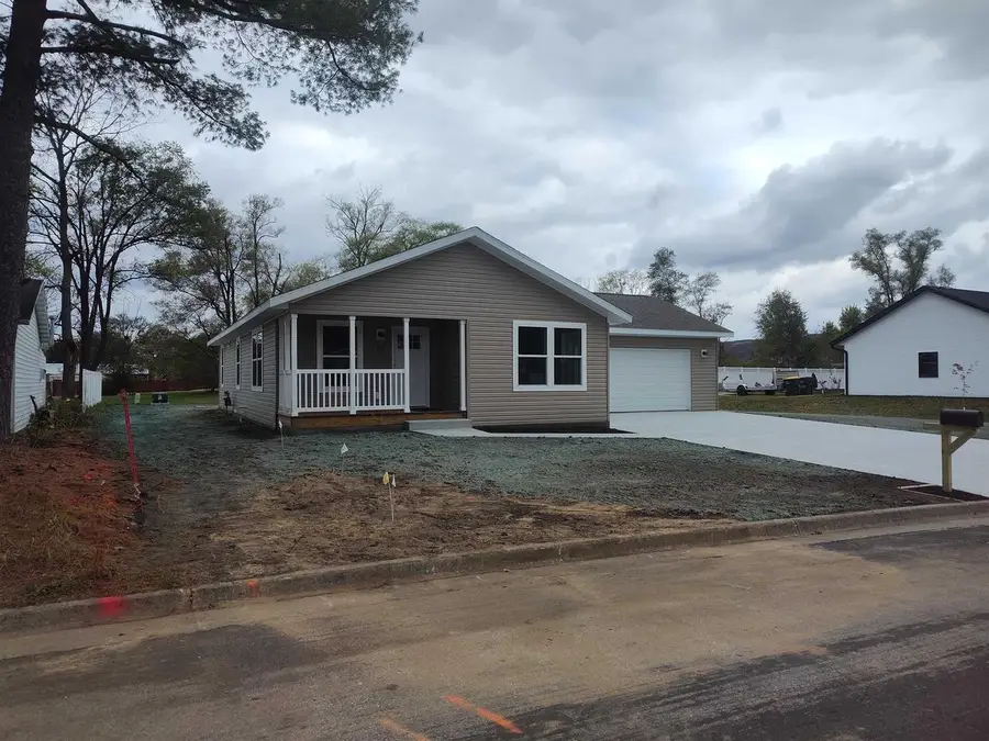 137 Pine Circle Pine Circle Drive Street, Boscobel, WI 53805 - Image #3