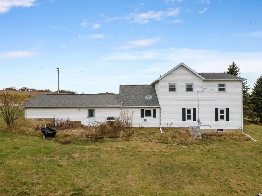 3883 County Road CH, Dodgeville, WI 53533 - Image #2