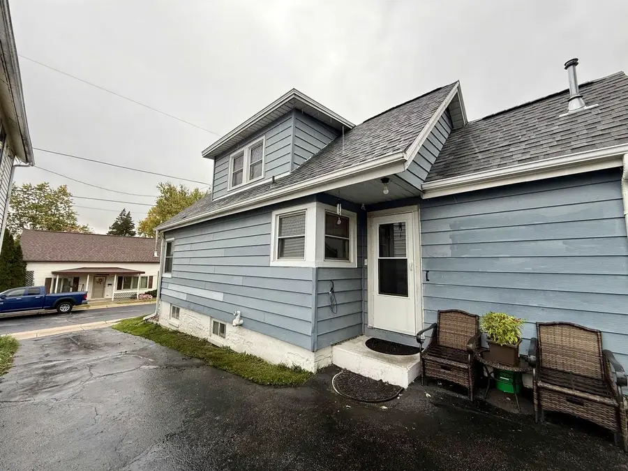 207 Herman Street, Watertown, WI 53098 - Image #3