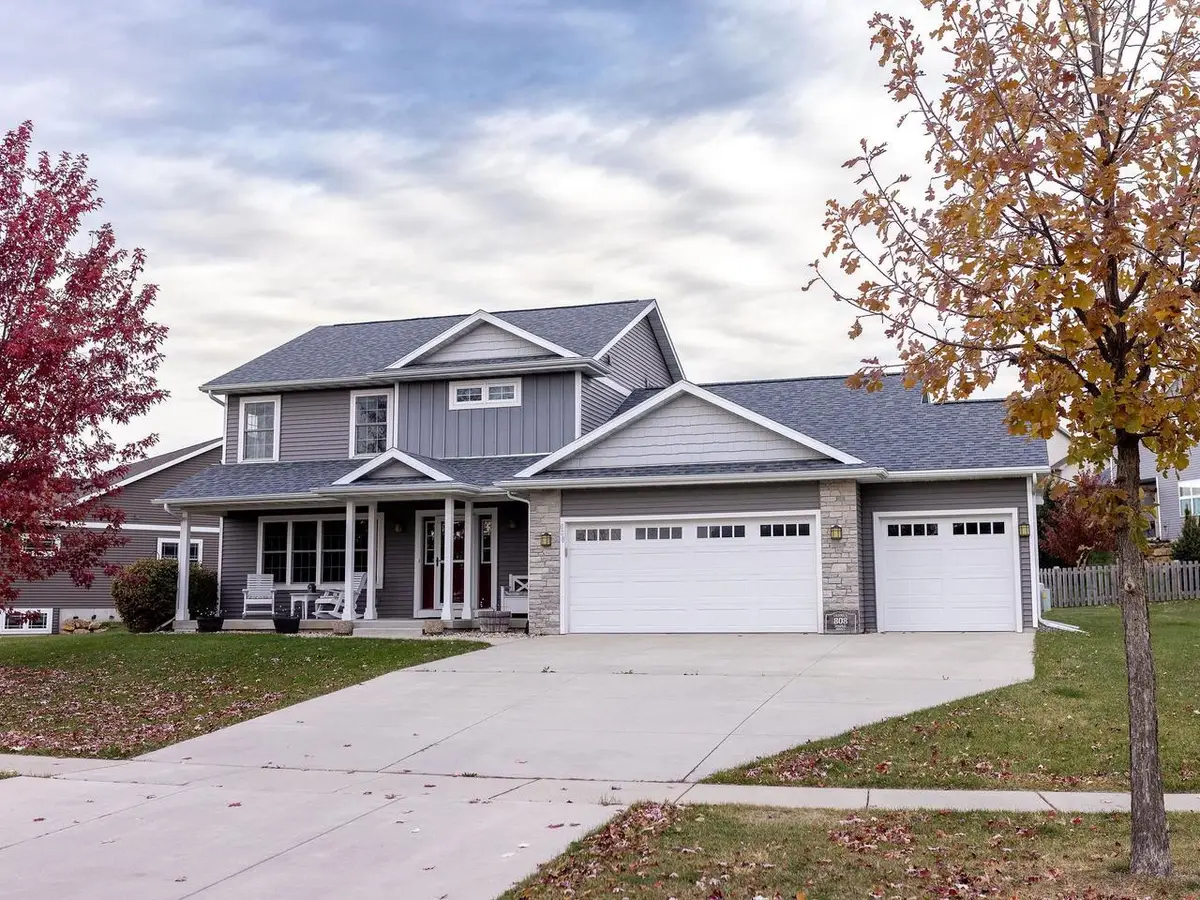 808 Maple Drive, Mount Horeb, WI 53572 - Image #1
