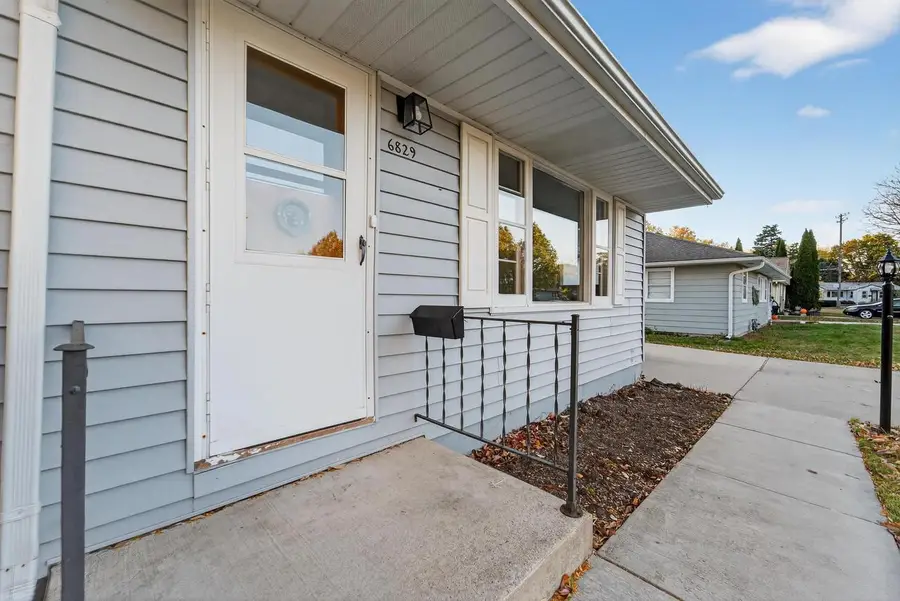 6829 Cooper Avenue, Middleton, WI 53562 - Image #2