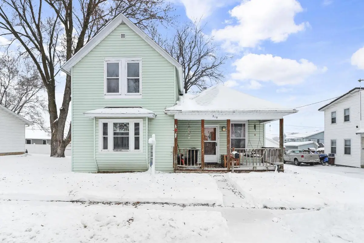 210 E Merrimac Street, Dodgeville, WI 53533 - Image #1