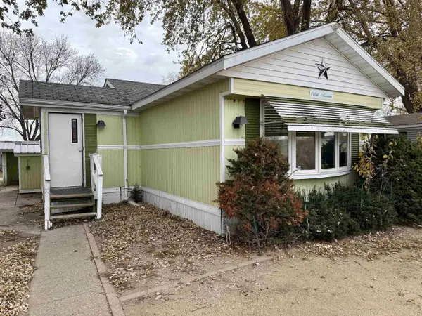 38005 Hwy 18 #29, Prairie Du Chien, WI 53821