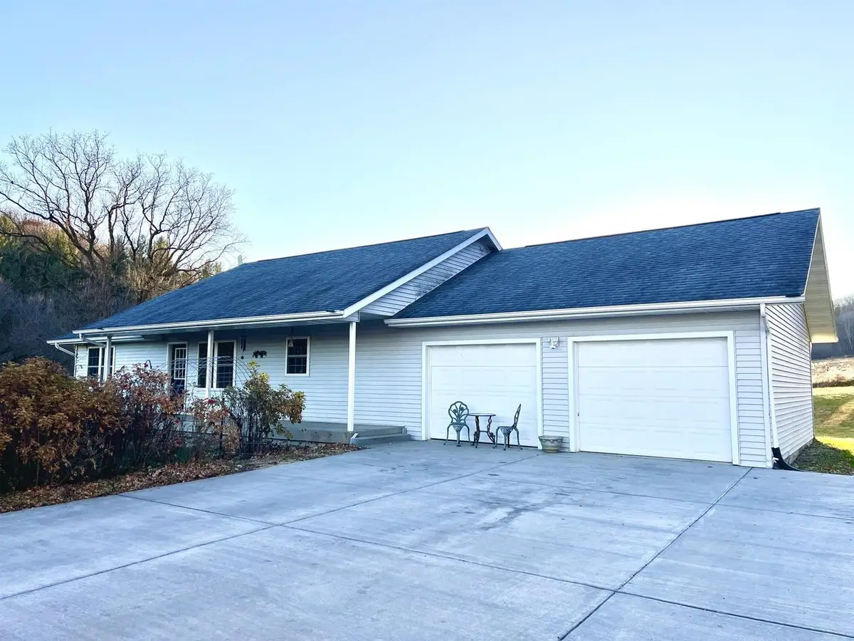 28302 Hwy 80, Richland Center, WI 53581 - Image #1