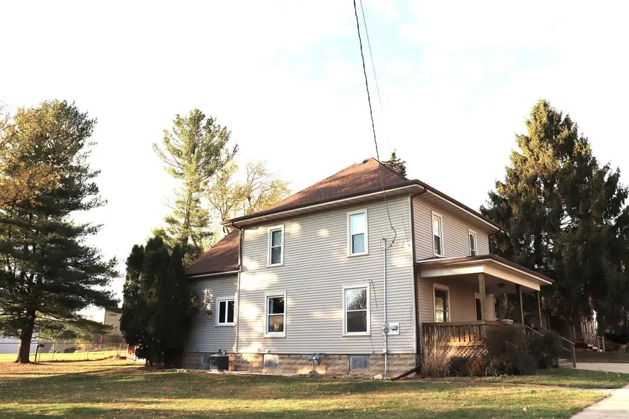 207 N Main Street, Orfordville, WI 53576 - Image #3