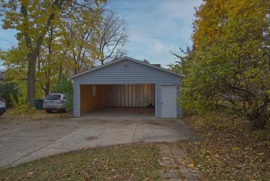 1035 E Gorham Street, Madison, WI 53703 - Image #3
