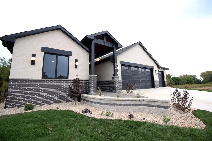 334 Ridge View Drive #30, Milton, WI 53563 - Image #3