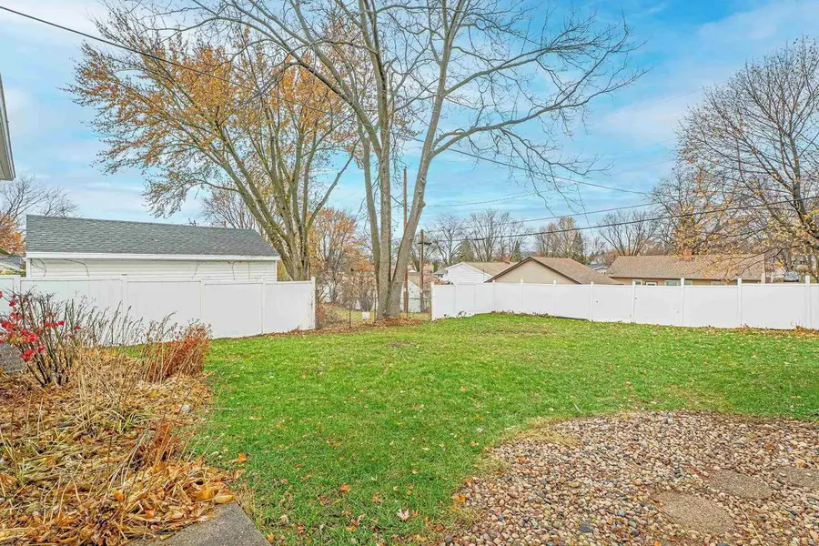 1526 ARIZONA Pass, Madison, WI 53704 - Image #2