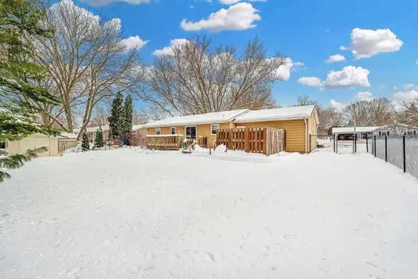 195 ASH Street, Oregon, WI 53575