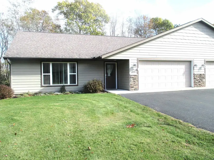 237 4th Street, Montello, WI 53949 - Image #2