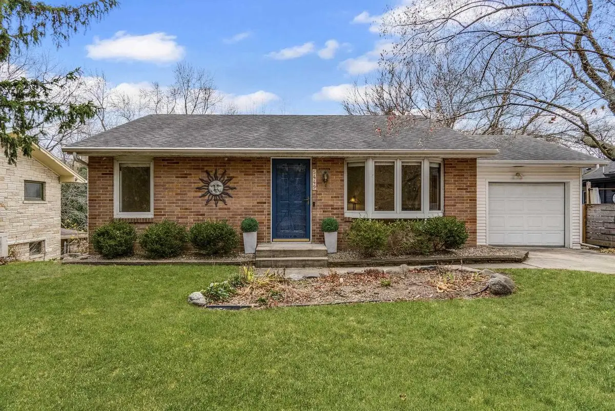 5449 Old Middleton Road, Madison, WI 53705 - Image #1