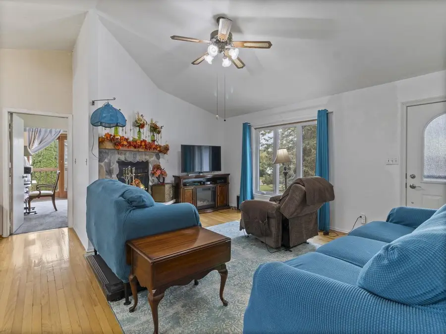 N4690 Lake Drive, Hustisford, WI 53034 - Image #2