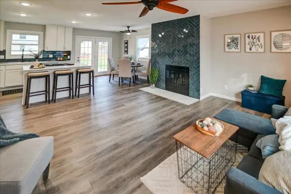 10 Ammerman Circle, Madison, WI 53716