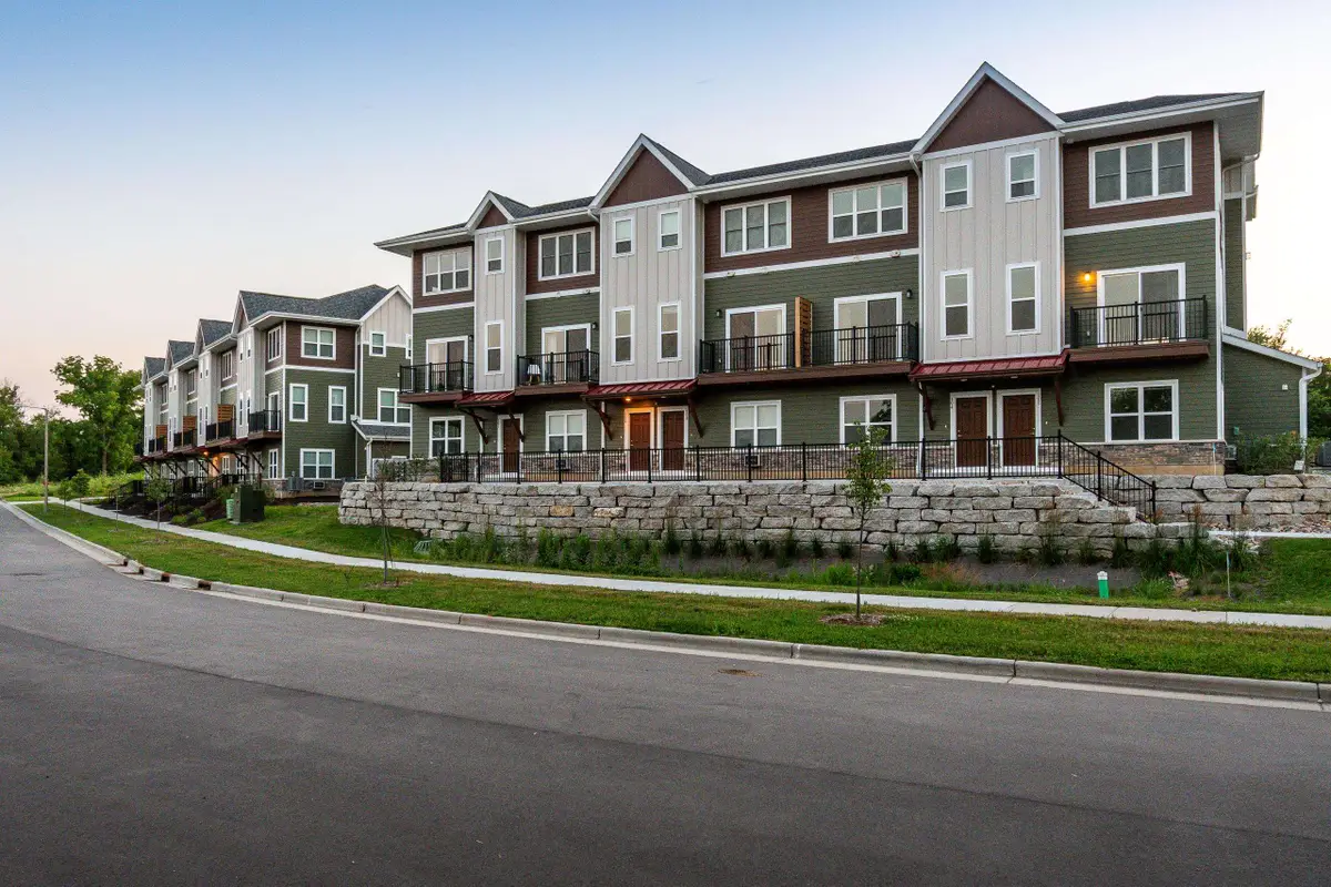 2674 Notre Dame Drive #104, Fitchburg, WI 53711 - Image #1