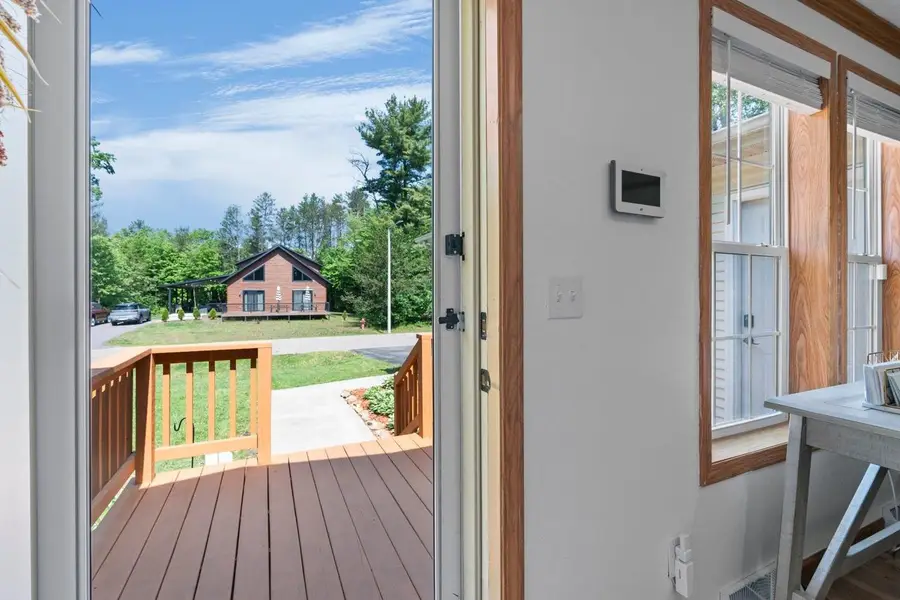 256 Dogwood Lane, Wisconsin Dells, WI 53965 - Image #3