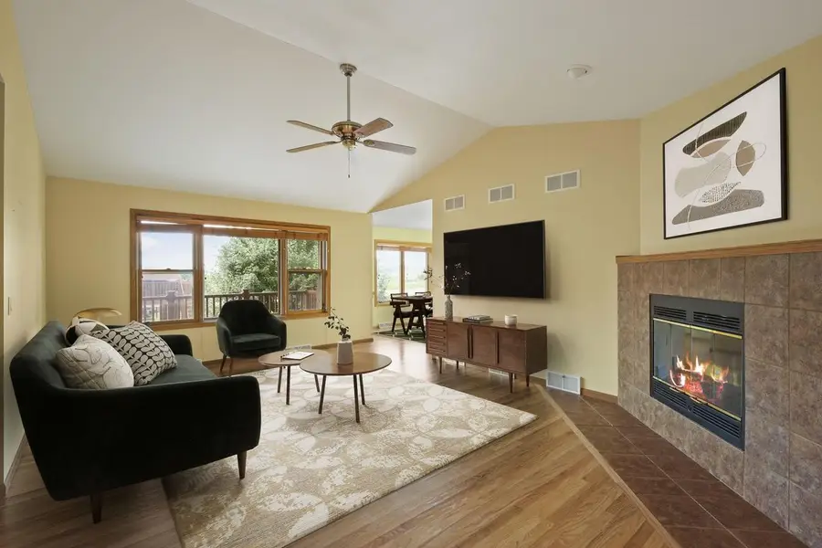 402 Matterhorn Drive, Verona, WI 53593 - Image #3