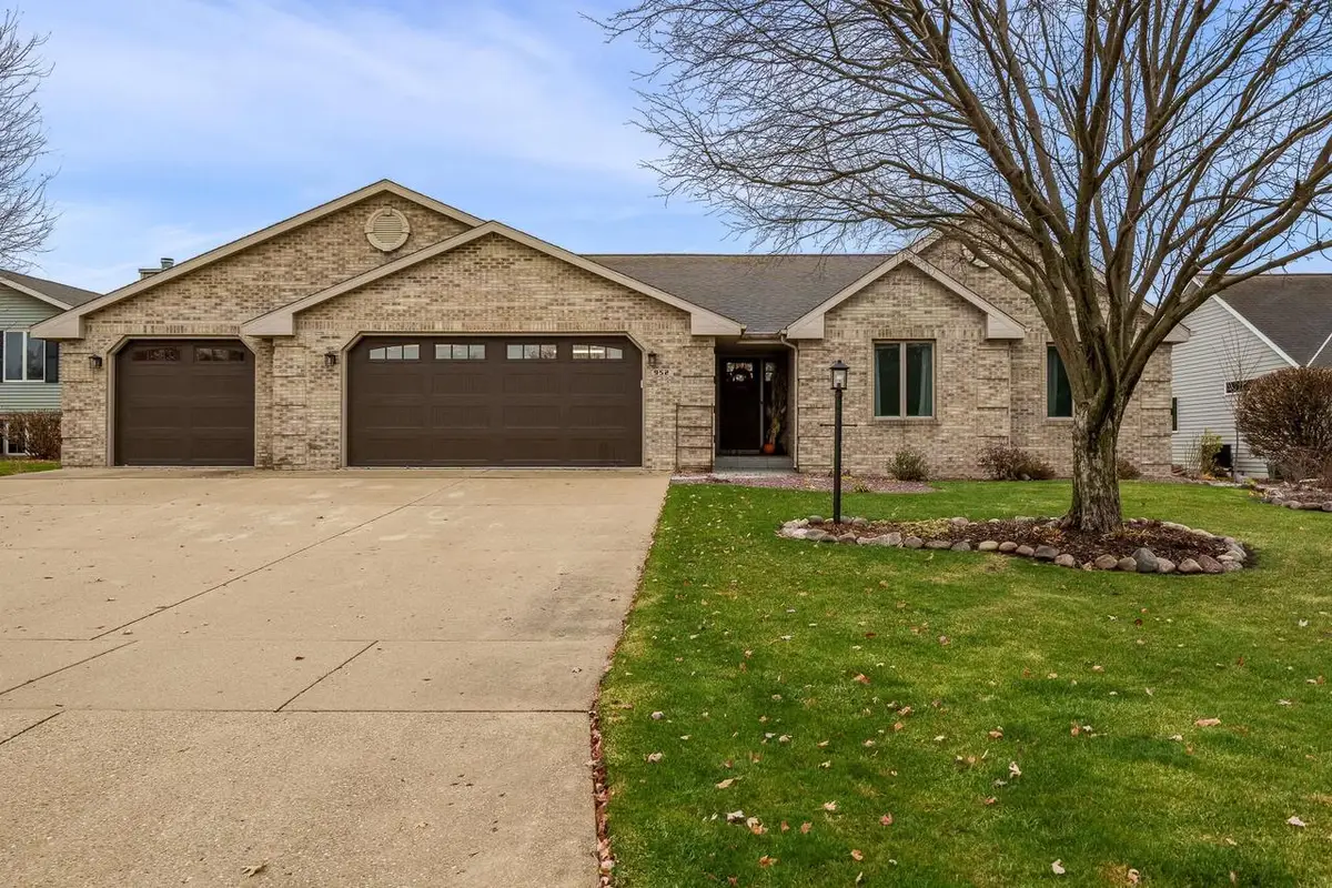 952 Bedford Drive, Janesville, WI 53546 - Image #1