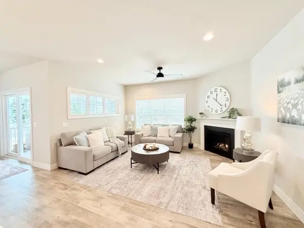 Unit 4.4 Bellflower Drive, Deforest, WI 53532