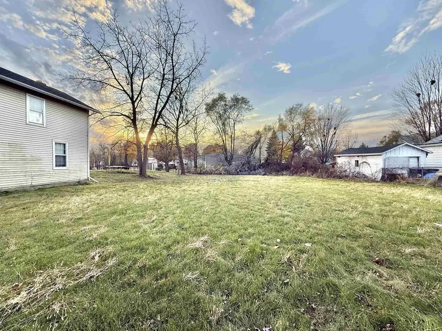 18 S Pearl Street, Janesville, WI 53548 - #3