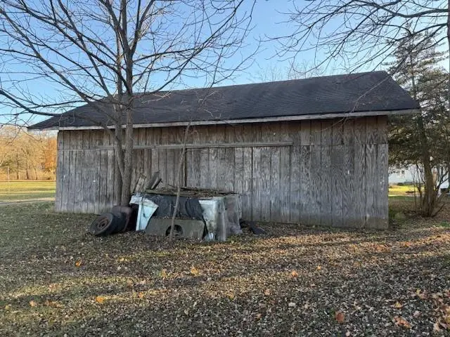 103 S 6th Street, Avoca, WI 53506 - Image #2