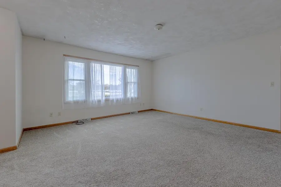 32 S Pontiac Drive, Janesville, WI 53545 - Image #3