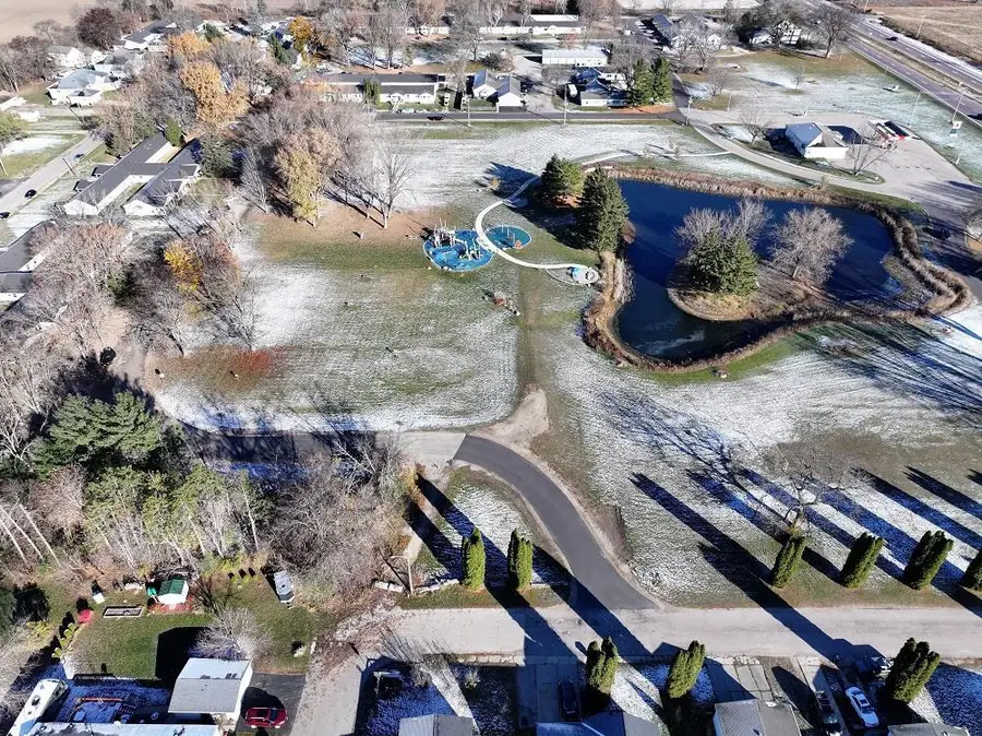 L 24 South Road, North Freedom, WI 53951 - Image #2