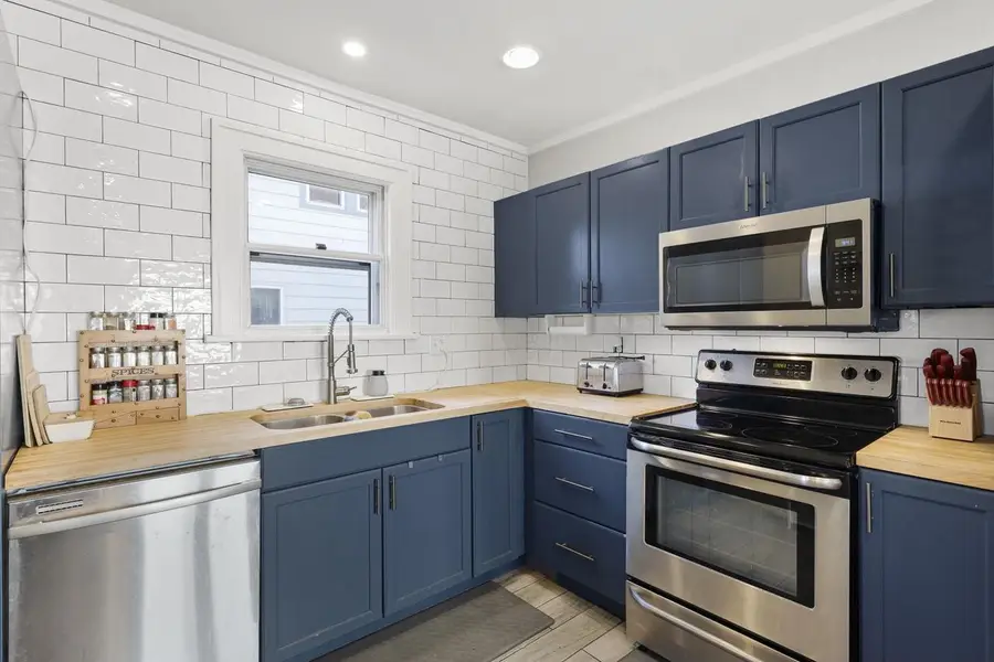 115 Cleveland Street, Beaver Dam, WI 53916 - Image #3