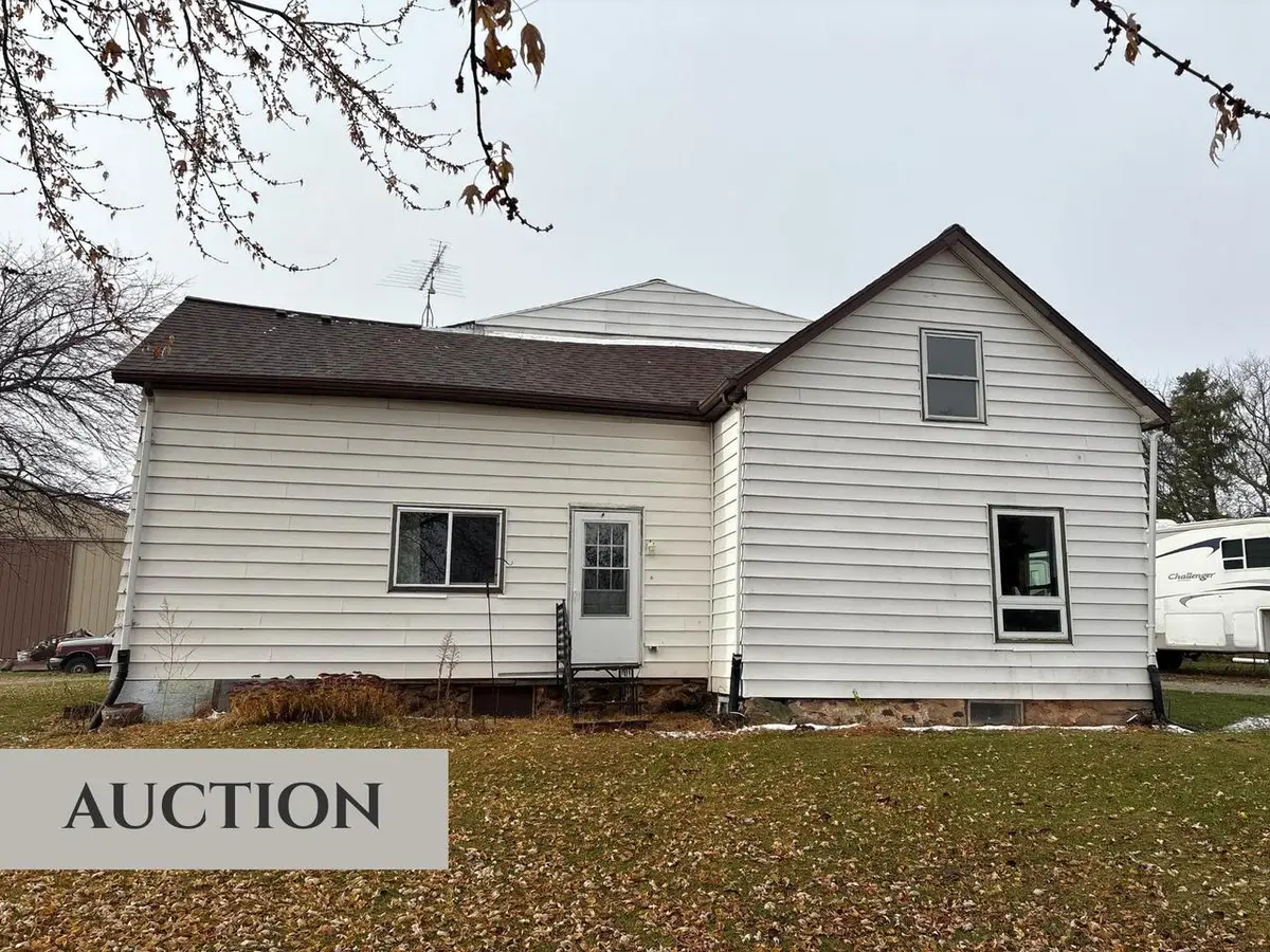 N9170 Schultz Road, Van Dyne, WI 54979 - Image #1