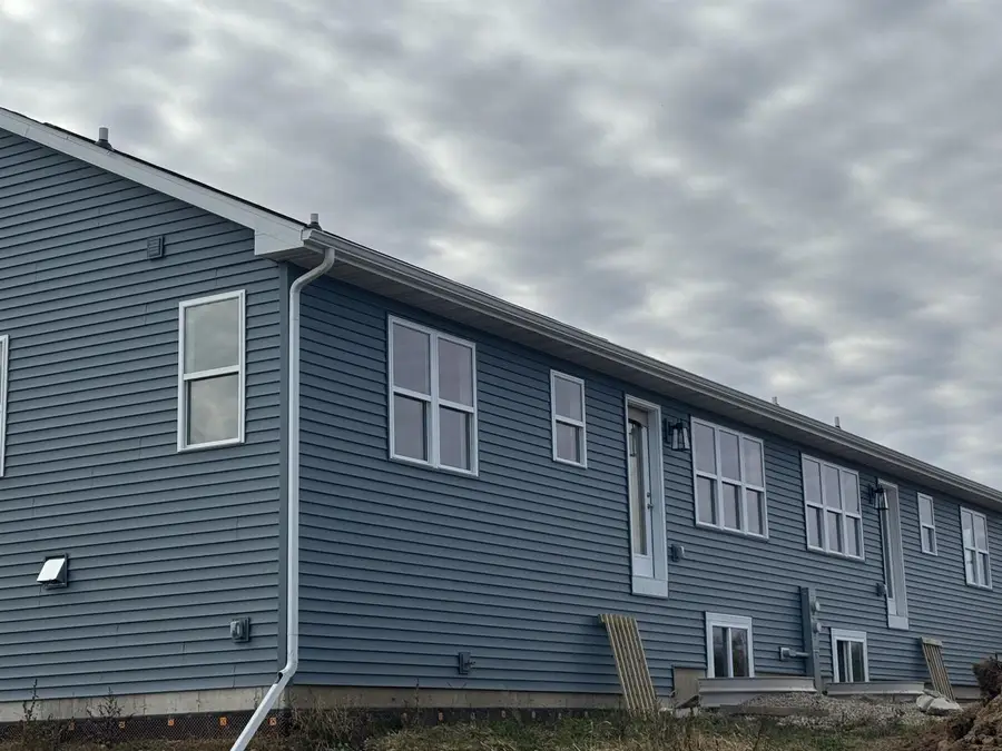 400 Orchid Avenue, Stoughton, WI 53589 - Image #3