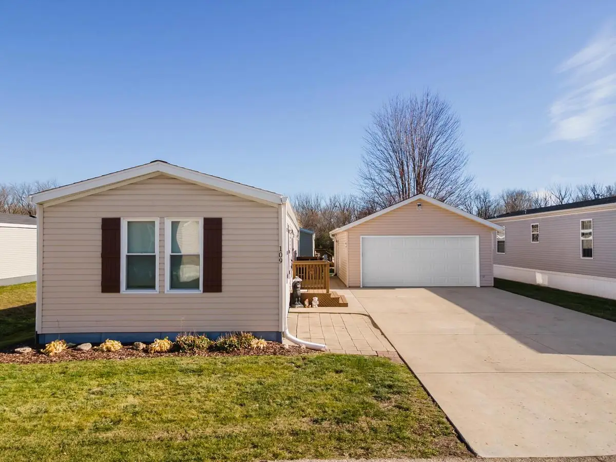 897 E Lake Street #109, Lake Mills, WI 53551 - Image #1