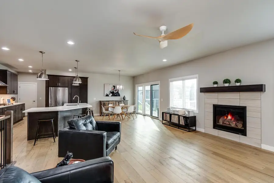 409 Peterson Trail, Oregon, WI 53575 - Image #3