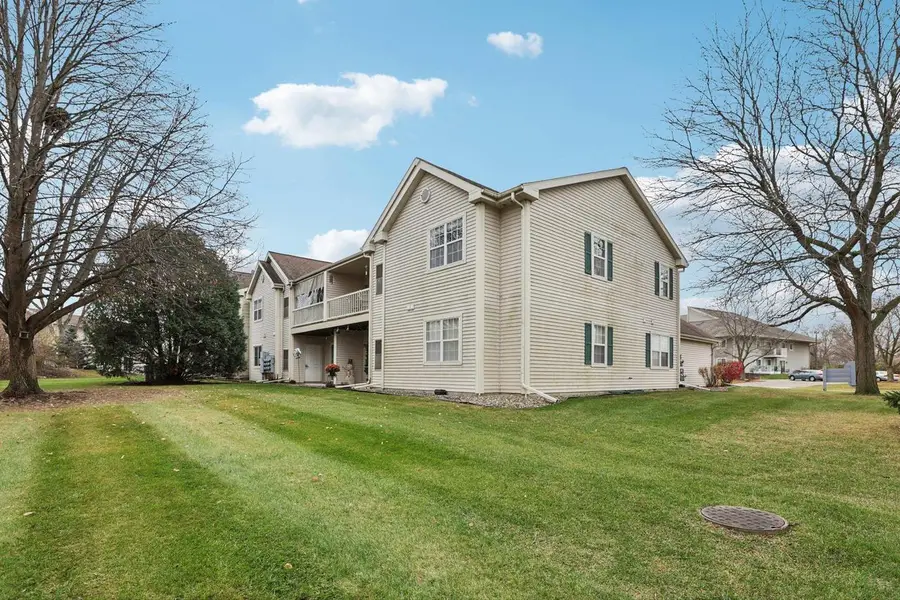 275 Kearney Way, Waunakee, WI 53597 - Image #3