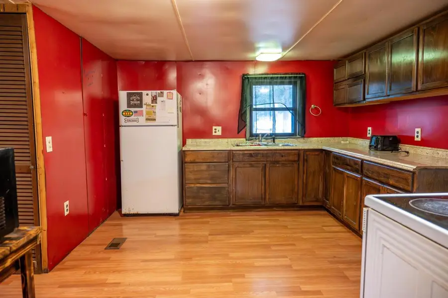 2434 Hillcrest Avenue, Friendship, WI 53934 - Image #3