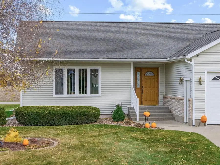 52 Bindl Drive, Reedsburg, WI 53959 - Image #3