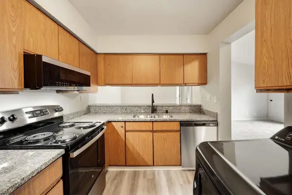 1608 Whispering Pines Way, Fitchburg, WI 53713