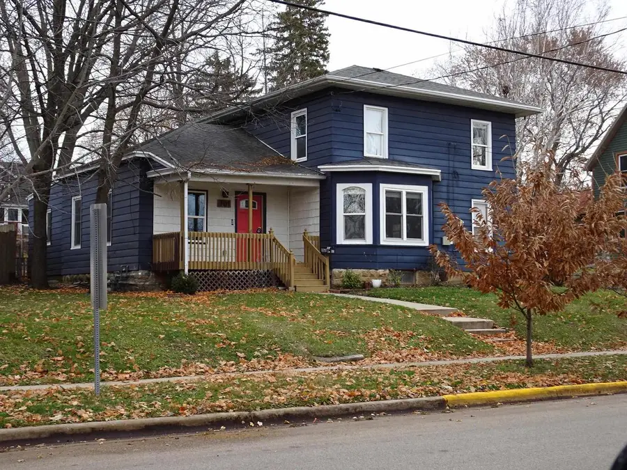 701 Blaine Street, Edgerton, WI 53534 - Image #2