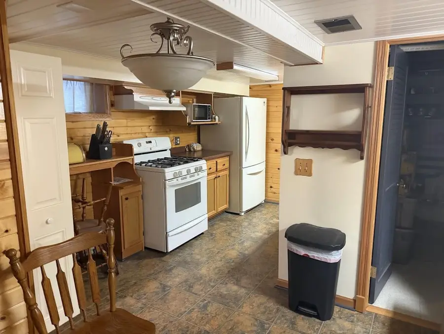 1201 County H Road #B27, Genoa City, WI 53128 - #3