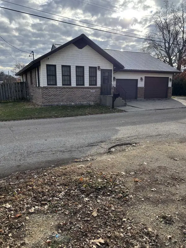 840 E Homeland Court, Beloit, WI 53511