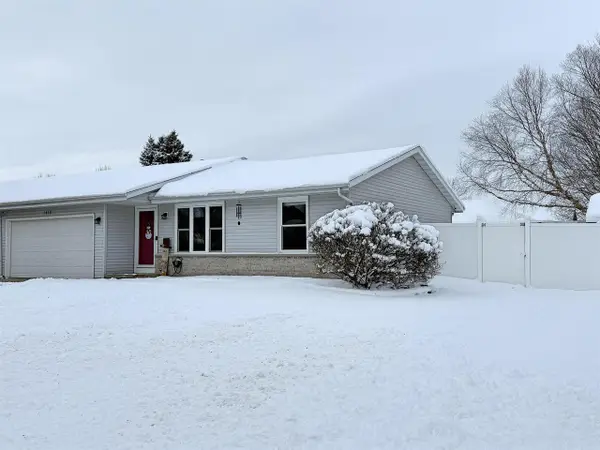 1419 Dayton Drive, Janesville, WI 53546