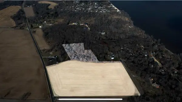 L2 Hillside Road, Edgerton, WI 53534