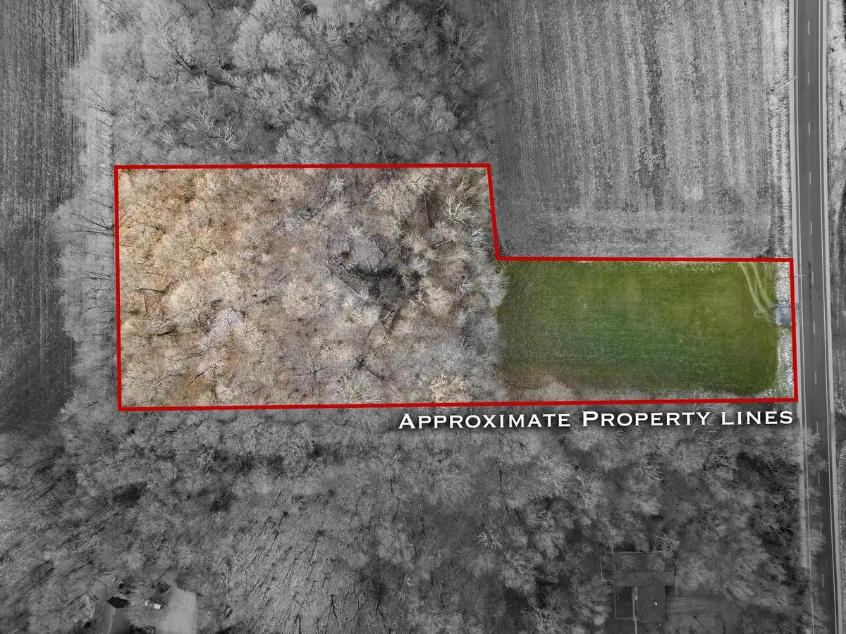 N3913 County Road D Road, Helenville, WI 53137 - Image #1