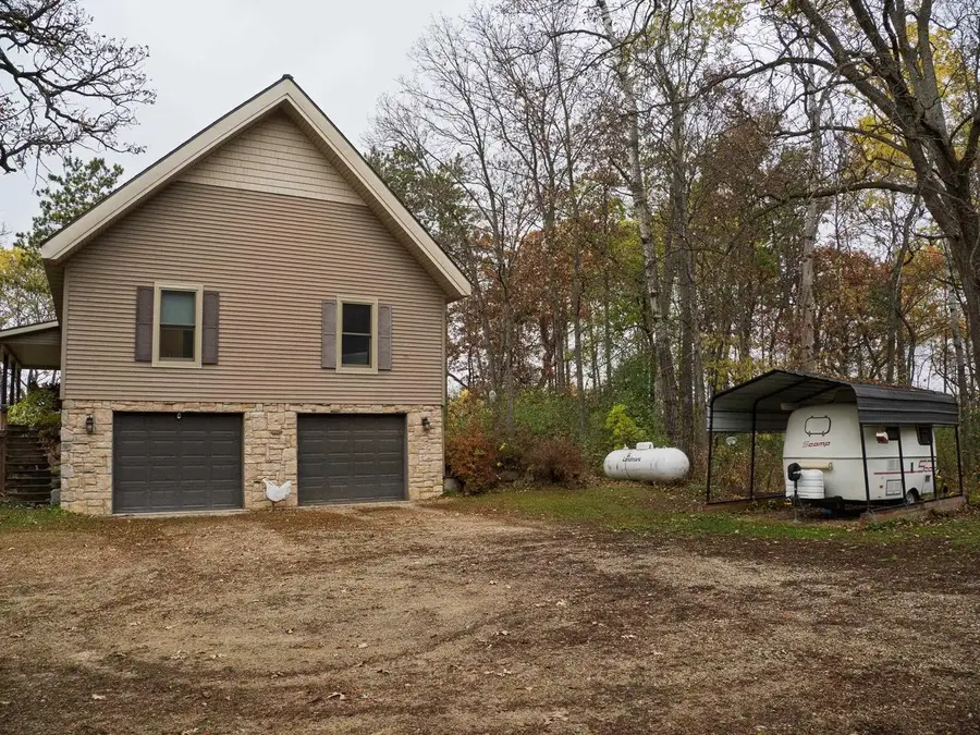 2829 Evergreen Drive, Cambridge, WI 53523 - Image #2