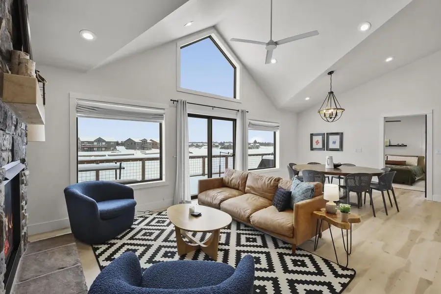 N8620 N Log Cabin Court, New Lisbon, WI 53950 - Image #2