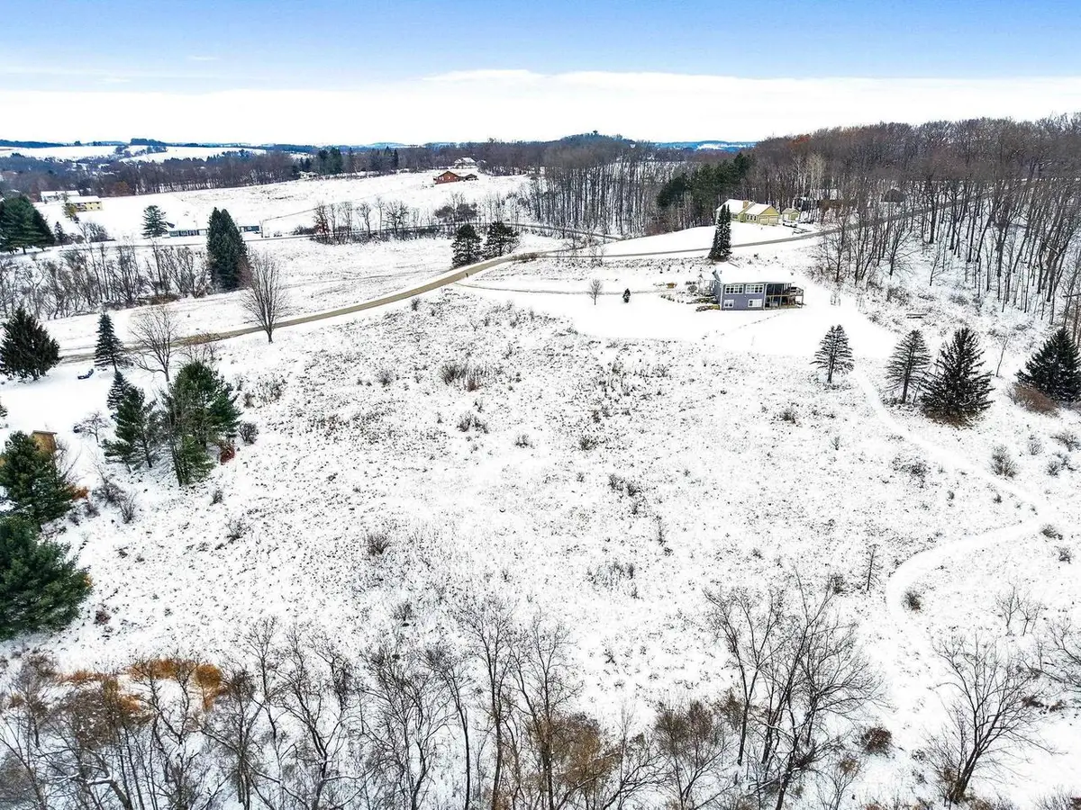 2928 & 2929 Gatling Court, La Valle, WI 53941 - Image #1