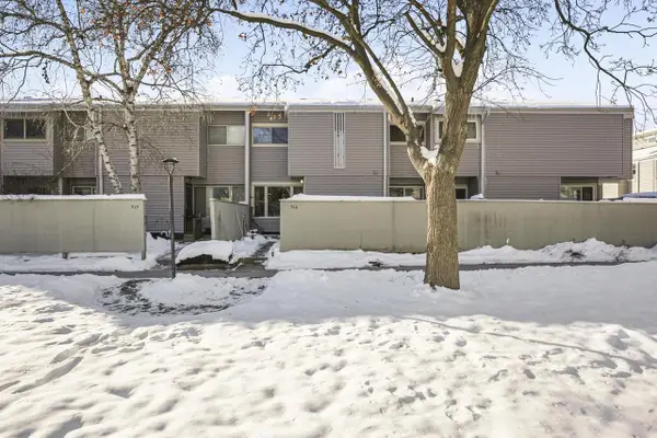 514 East Bluff, Madison, WI 53704