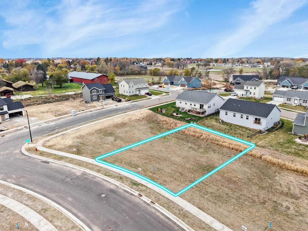 366 Wild Rose Way, Stoughton, WI 53589 - Image #1