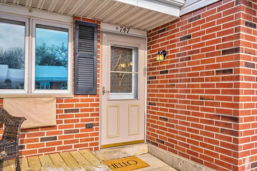 747 Kottke Drive, Madison, WI 53719 - Image #3